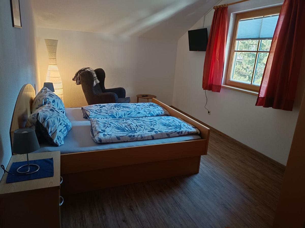 Apartamento Haus Gipfelblick Lermoos Exterior foto